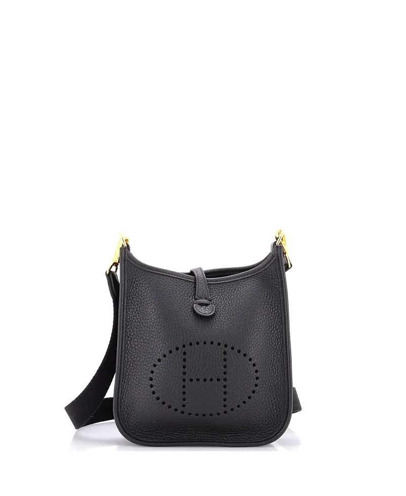 Pre-Owned Hermes Tpm Evelyne Bag Gen Iii Clemence