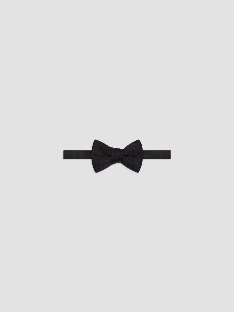 Bow Tie in Silk Jacquard by GIVENCHY