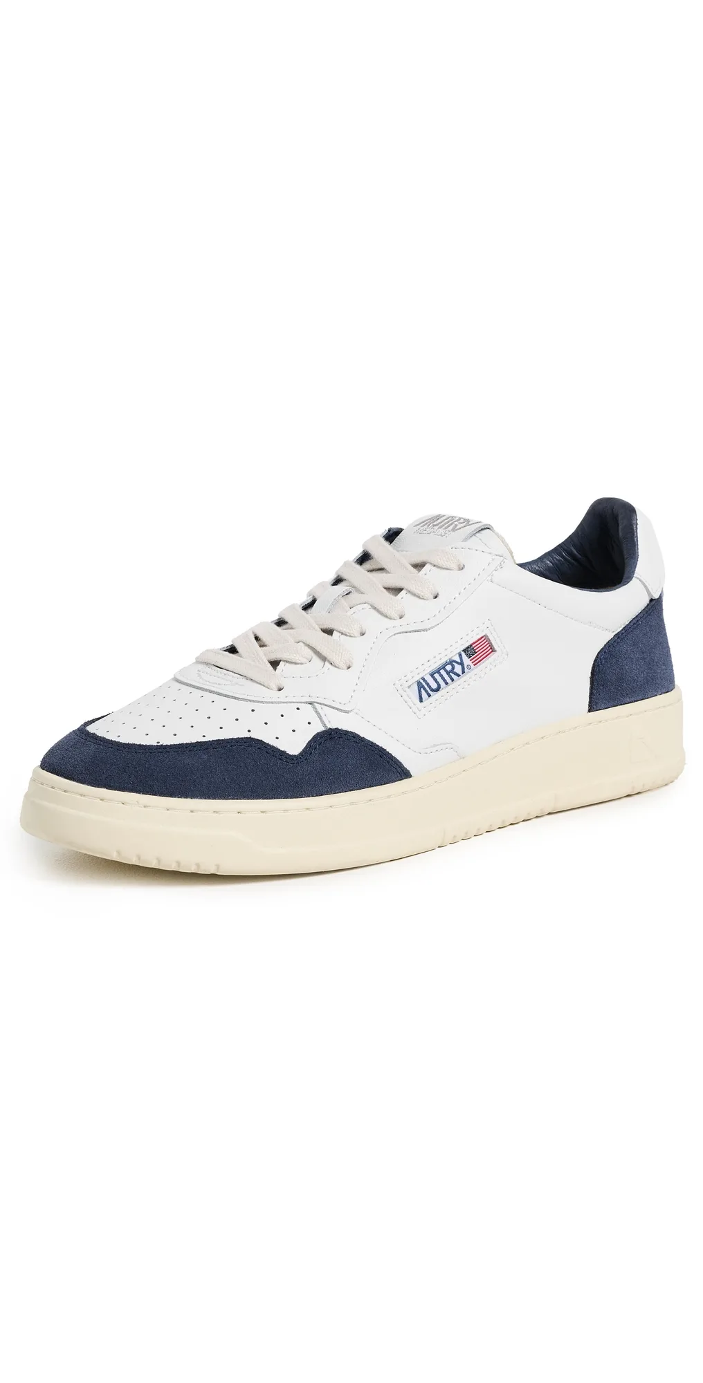Medalist Low Sneakers