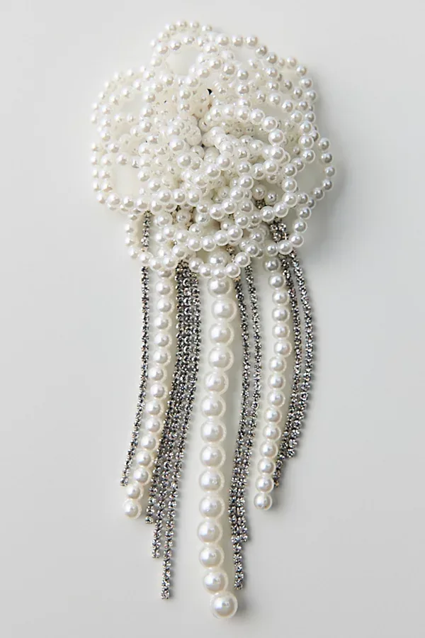 Lucy Statement Pearl Flower Brooch by Urban Outfitters