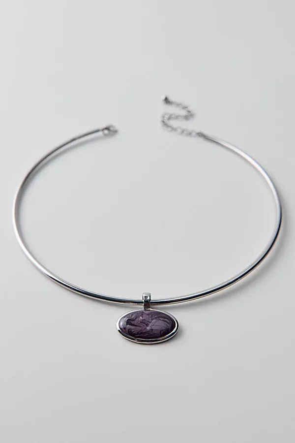 Ashley Pendant Metal Wired Choker Necklace by Urban Outfitters