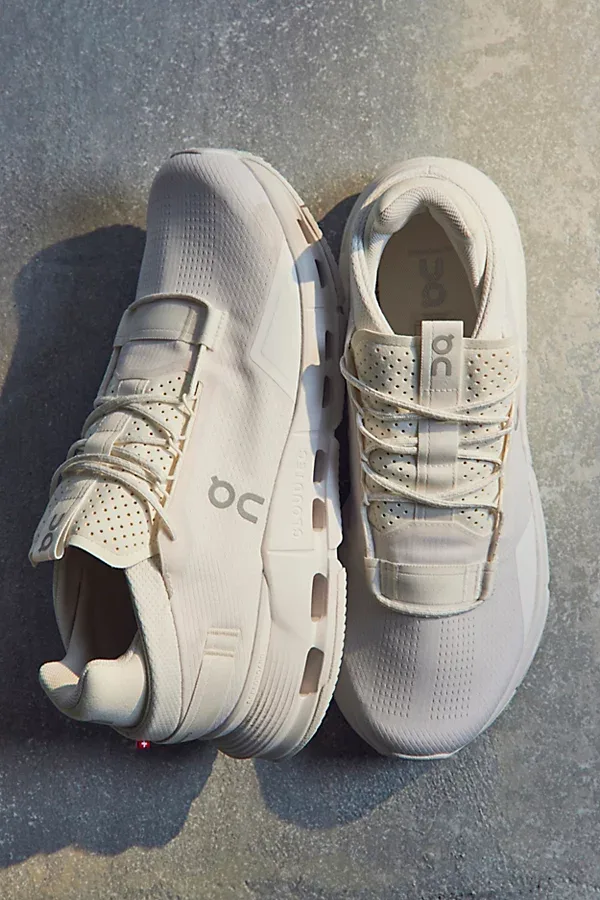 Cloudnova 2 Sneakers by On