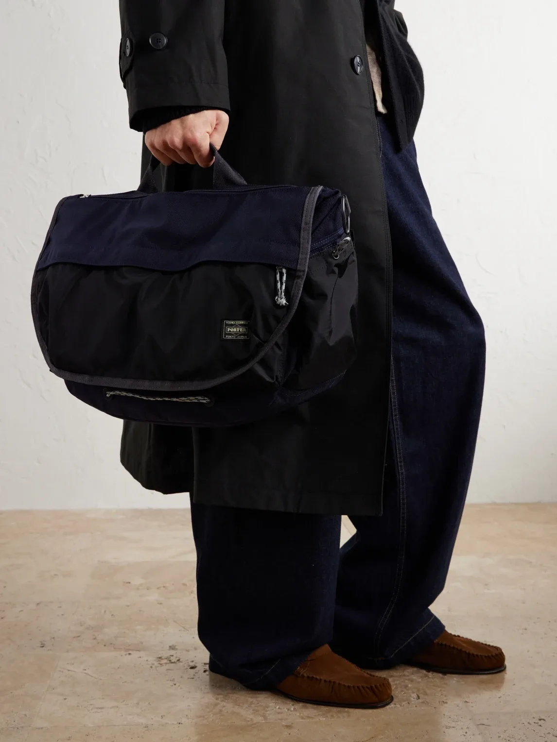 New Hype Shell Messenger Bag