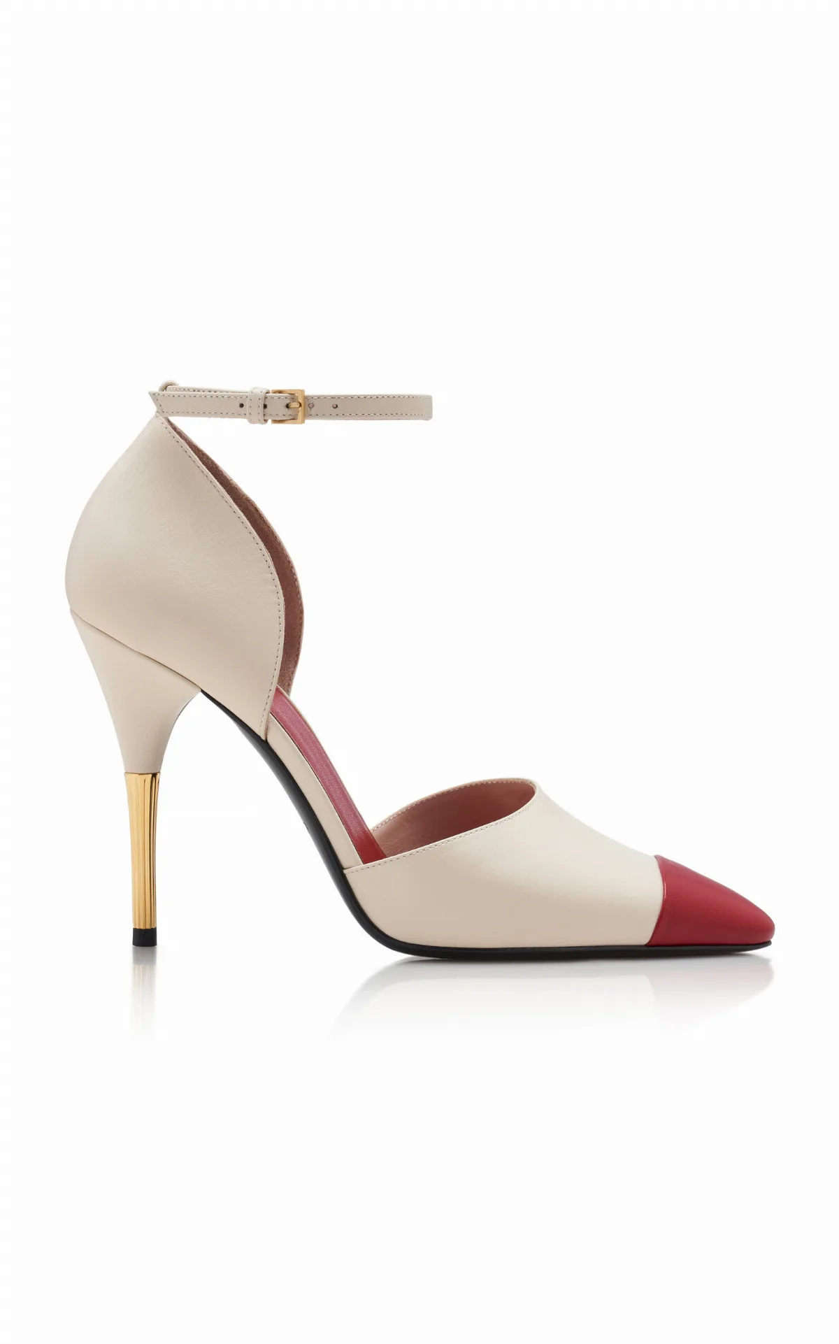 Sinead Leather Pumps by Valentino Garavani