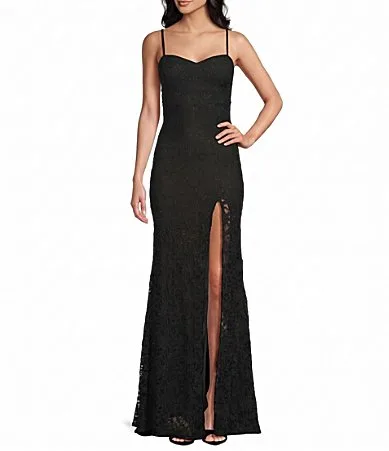 Sleeveless Square-Neck Lace Dress by Honey and Rosie
