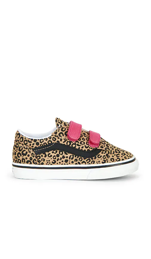 Old Skool V Sneaker by Vans