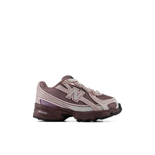 740 Bungee Lace by New Balance