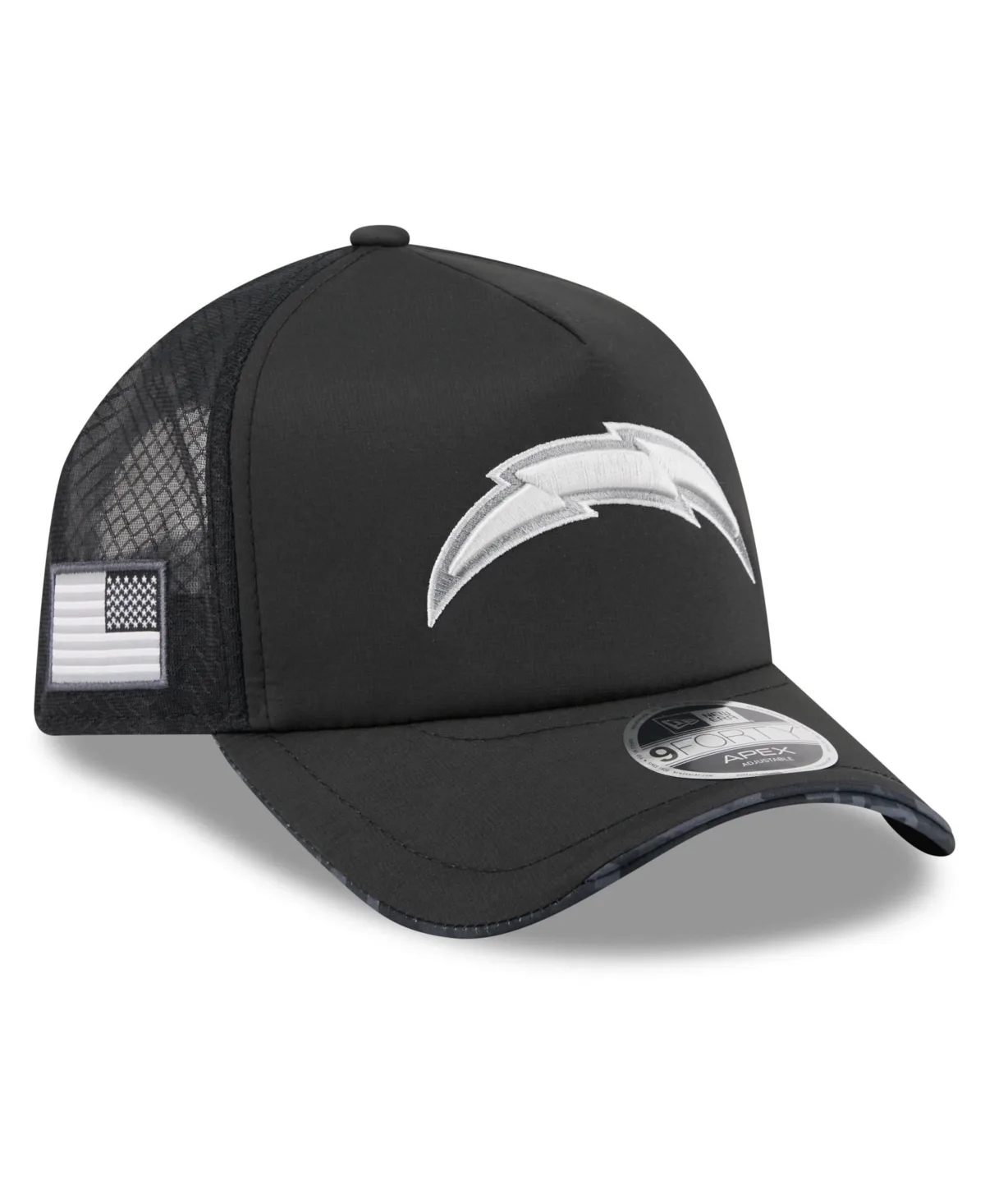 Los Angeles Chargers 2026 Salute to Service Apex 9FORTY Adjustable Trucker Hat