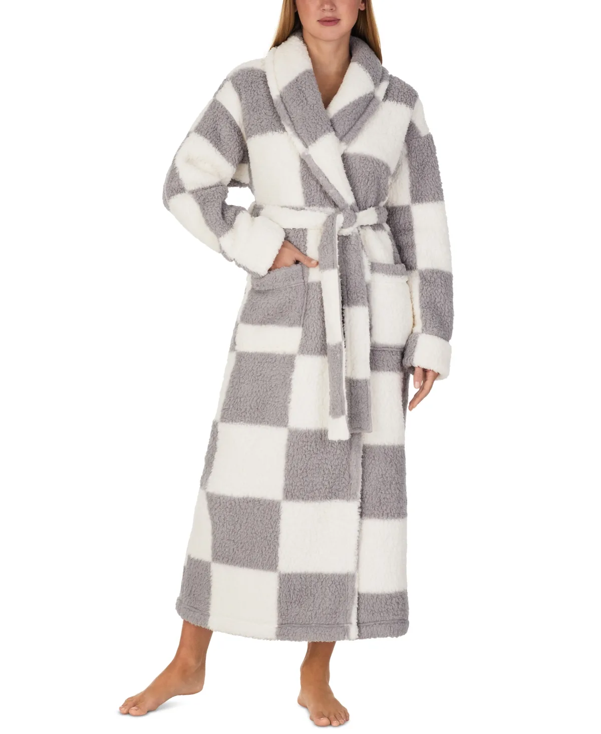 Plush Sherpa Shawl Collar Long Sleeve Robe by Sanctuary