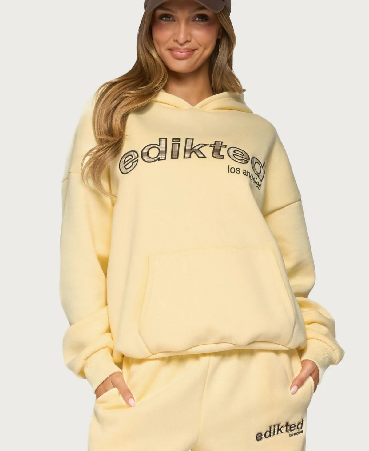 West Coast Hoodie by Edikted