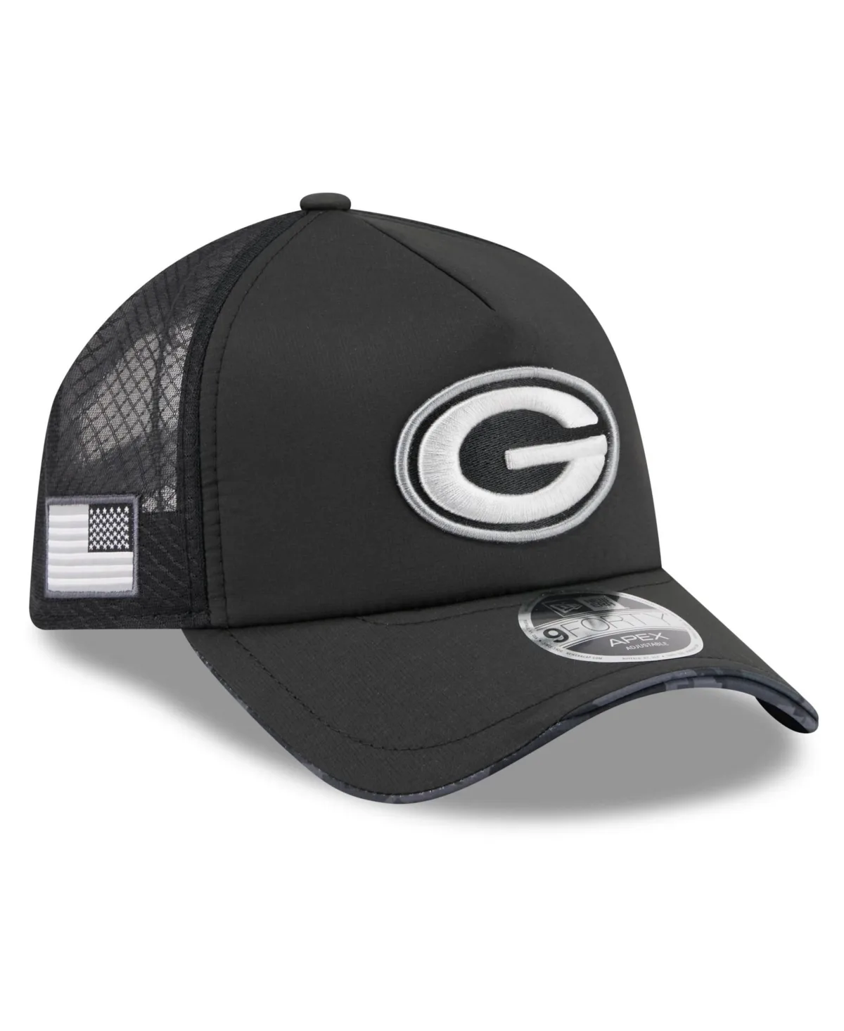 Green Bay Packers 2026 Salute to Service Apex 9FORTY Adjustable Trucker Hat by New Era