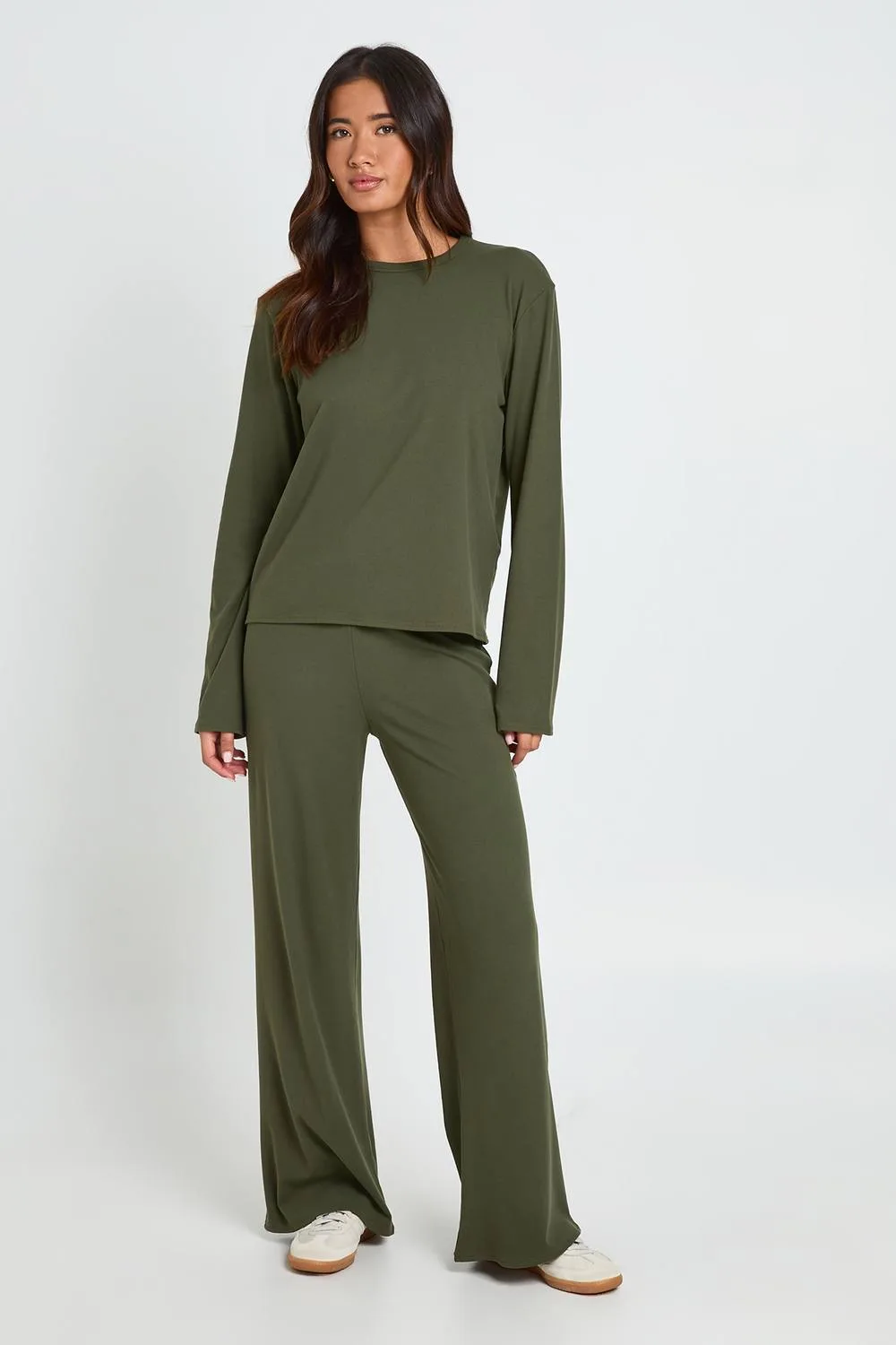 Ultra Soft Oversized Long Sleeve Top & Straight Leg Trouser Co-Ord by boohoo
