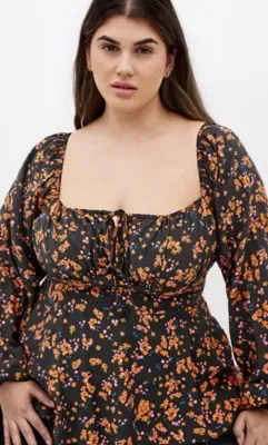 Gigi Long Sleeve Daisy Print Top by City Chic