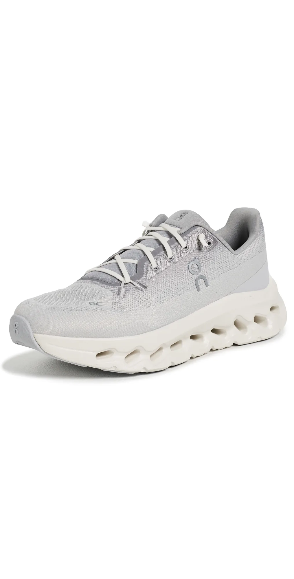 Cloudtilt Sneakers by On