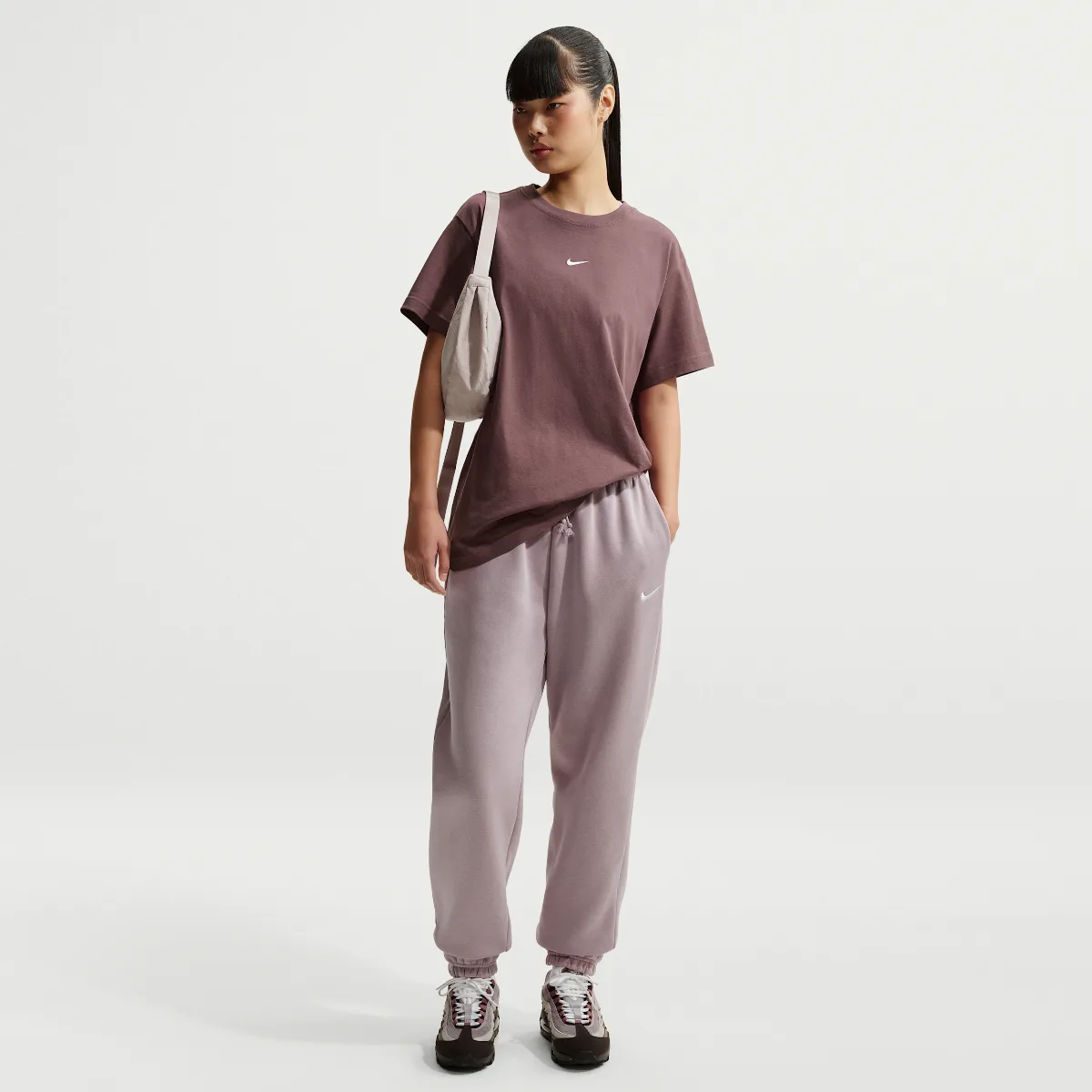 Nike Sportswear Phoenix Fleece High-Waisted Oversized Sweatpants by Nike