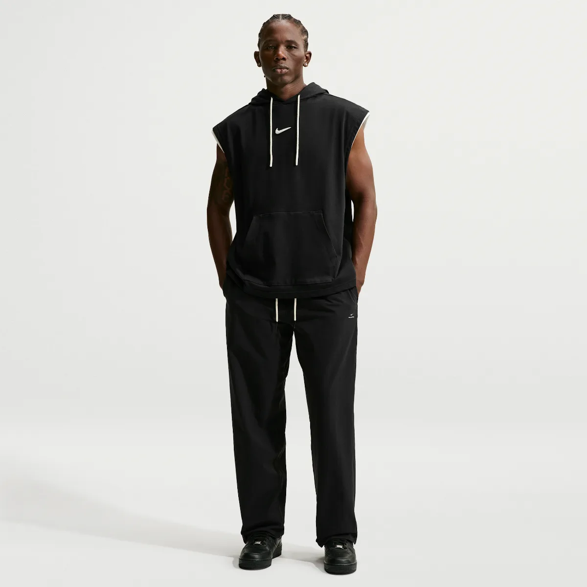 Nike Standard Issue Dri-FIT Woven Basketball Pants by Nike