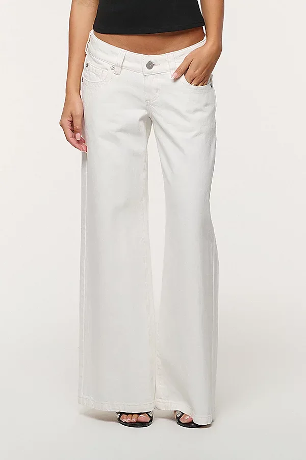 00 Super Low & Wide Petite by Abrand Jeans
