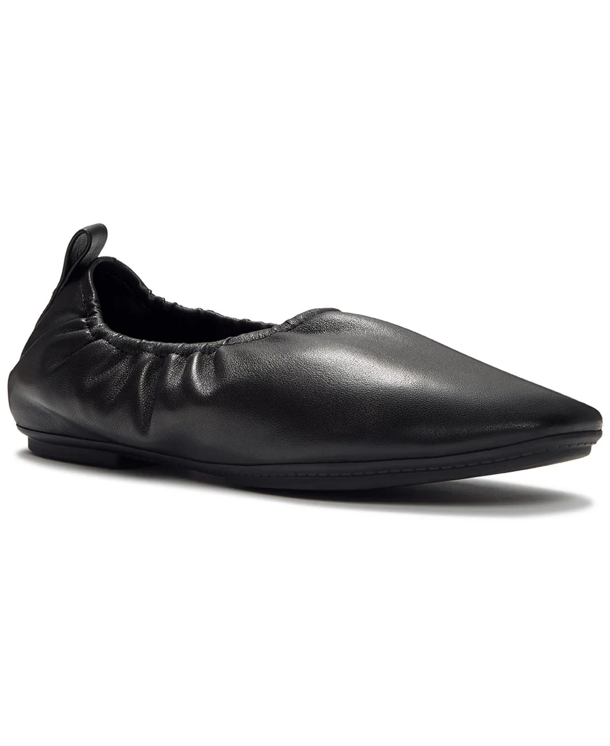 Delicato Poise Round Toe Dynamicush Leather Ballerina Flats by FitFlop