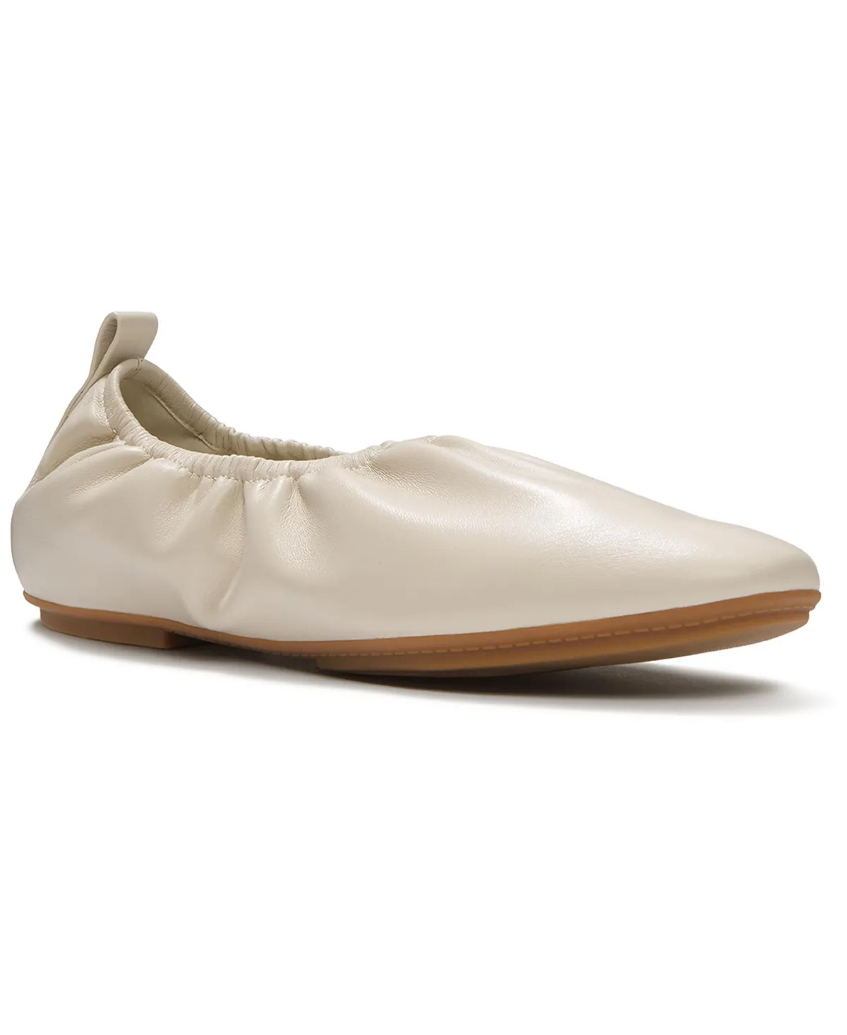 Delicato Poise Round Toe Dynamicush Leather Ballerina Flats