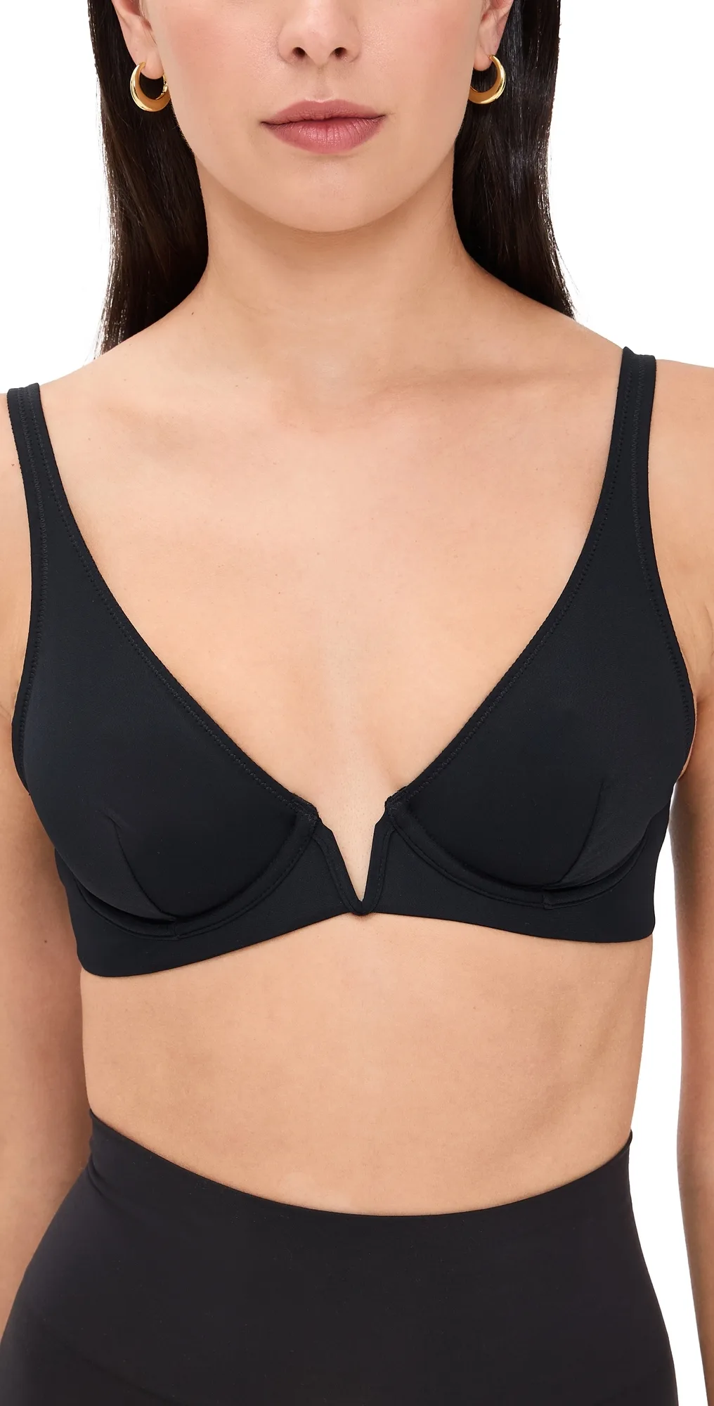 Classic Plunge Underwire Bra by Commando