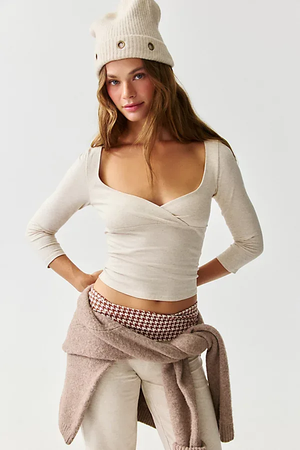 Bec Plunging Surplice 3/4 Sleeve Top