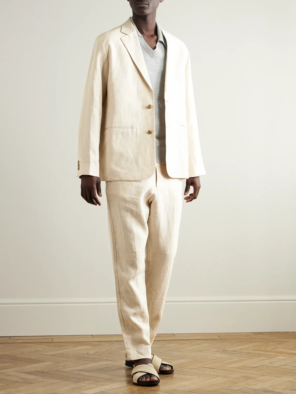 Billie 1454 Tapered Linen Trousers by Nn07