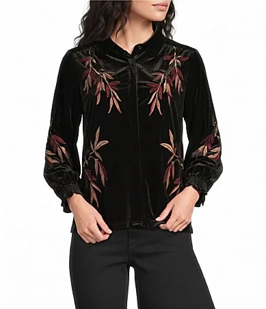 Knit Leaf Point Collar 3/4 Sleeve Button Front Shirt by Calessa