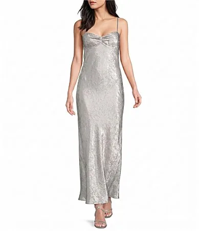 Metallic Foil Sweetheart Neck Sleeveless A-Line Dress by Dear Moon