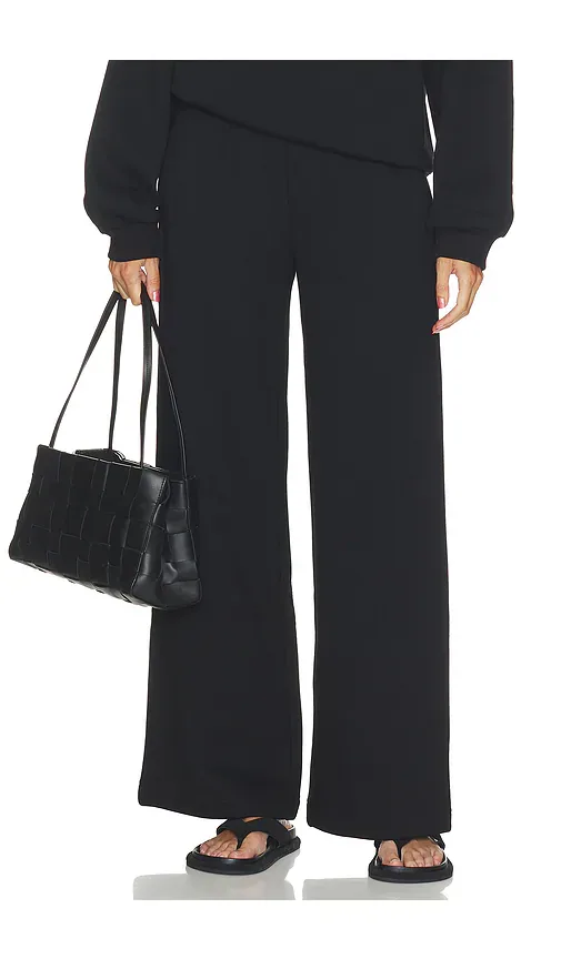 Chana Sweatpant by Superdown
