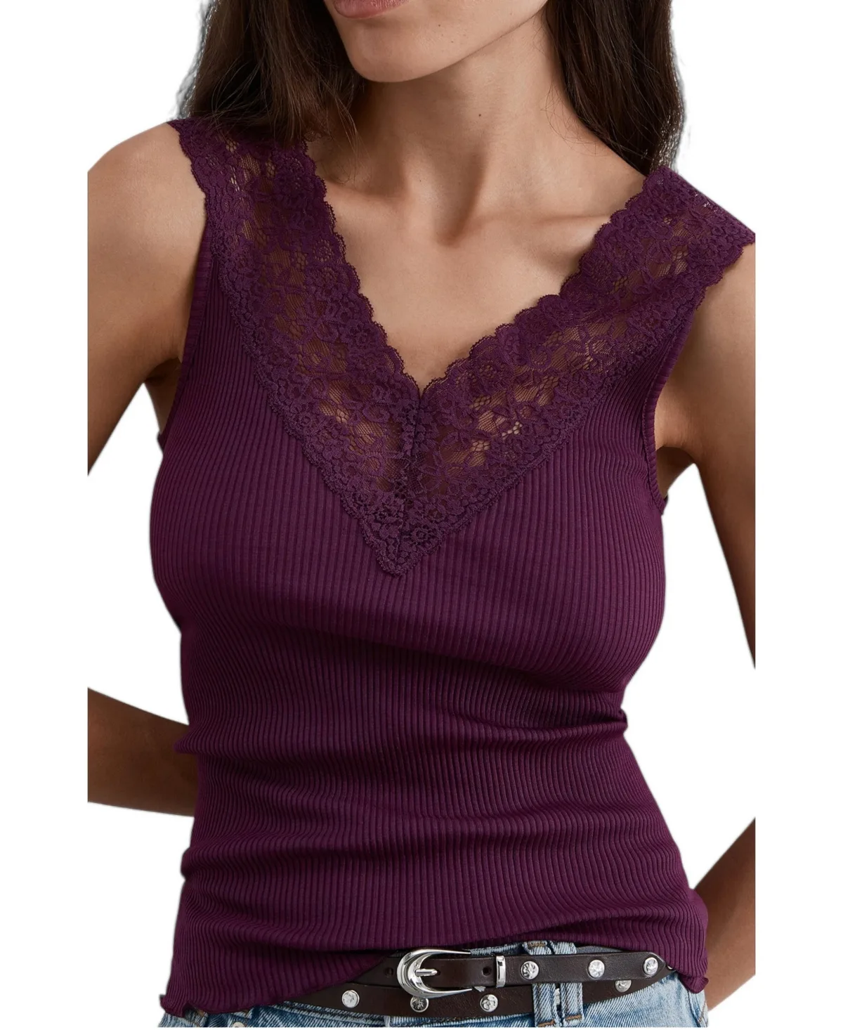 Scv Lace Tanke V-Neck Sleeveless Tee by Scalpers