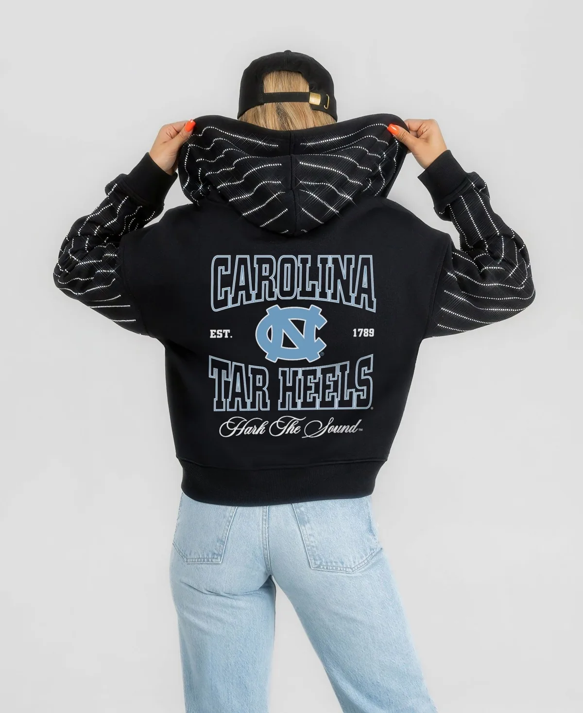 North Carolina Tar Heels Eyes on the Prize Mid-Crop Full-Zip Hoodie