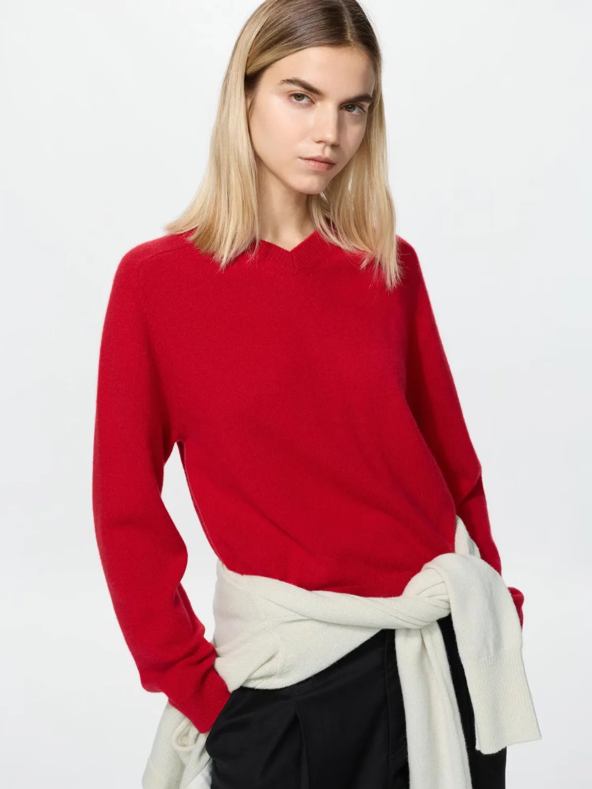 Wool Cashmere V-Neck Short Sweater by Uniqlo