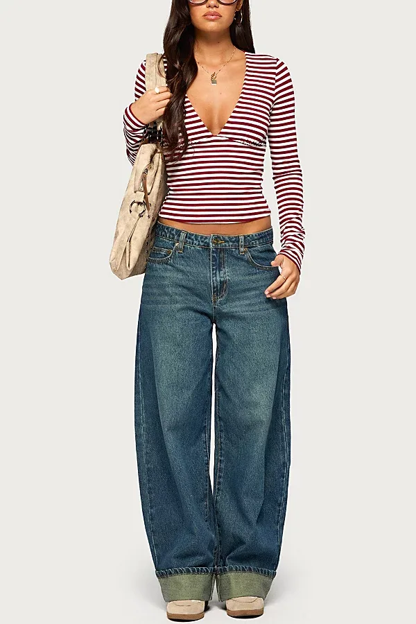 Kella Low Rise Baggy Jeans by Edikted