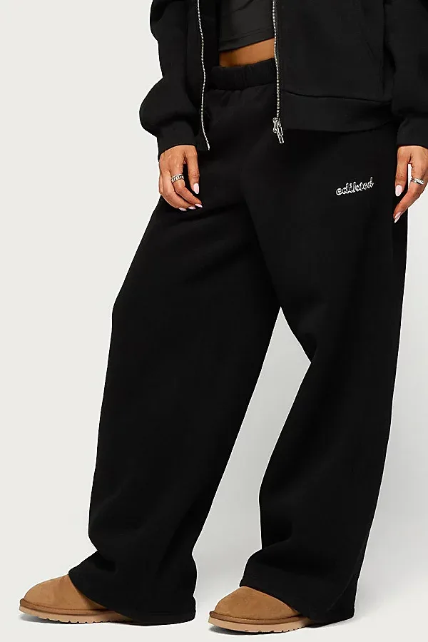 Diva Sweatpants by Edikted