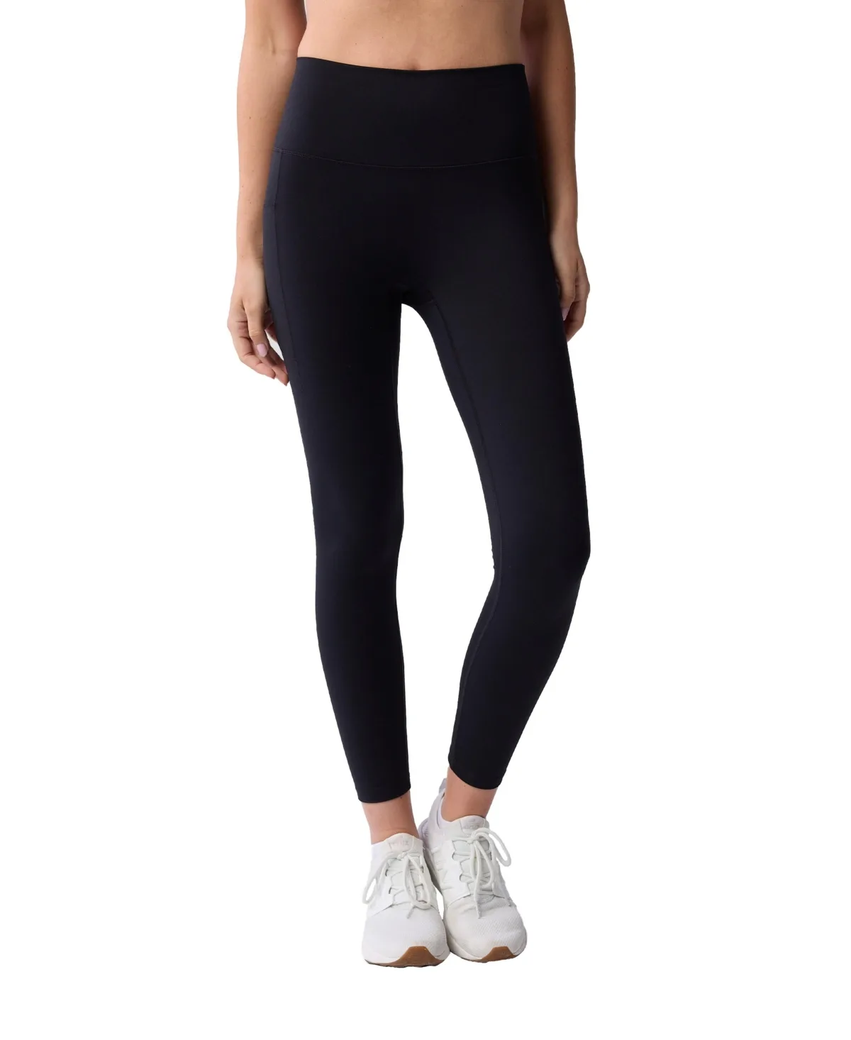 Essentials 7/8 Pocket Leggings by Centerline Athletics
