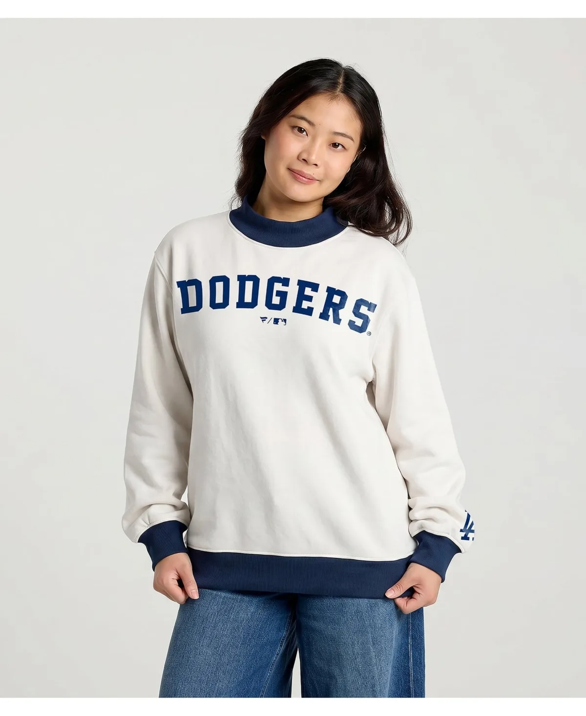 Los Angeles Dodgers Sweatshirt by Fanatics