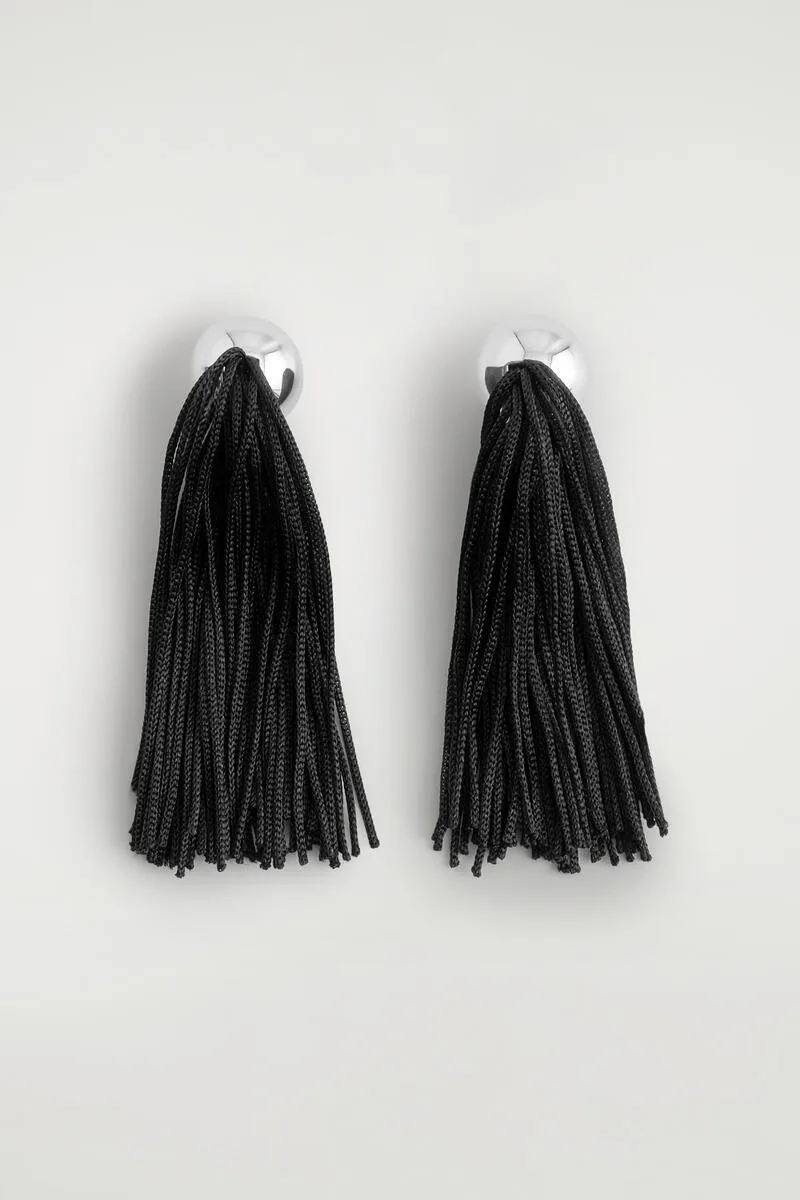 Tasseled Earrings by COS