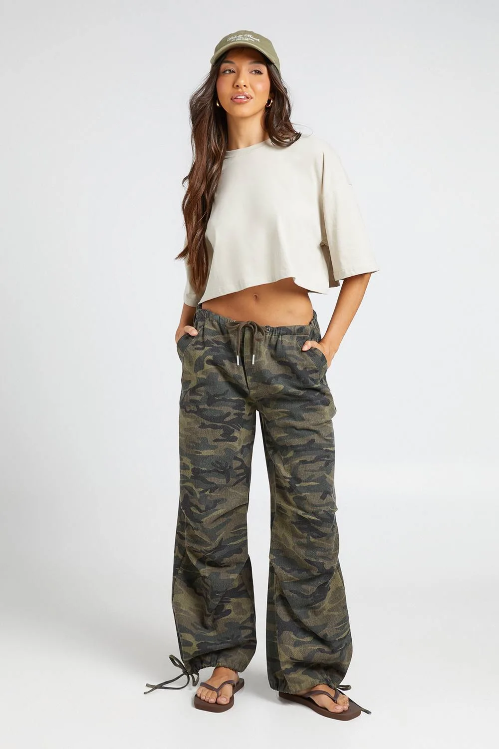 Basic Boxy Cropped T-Shirt - Stone by boohoo