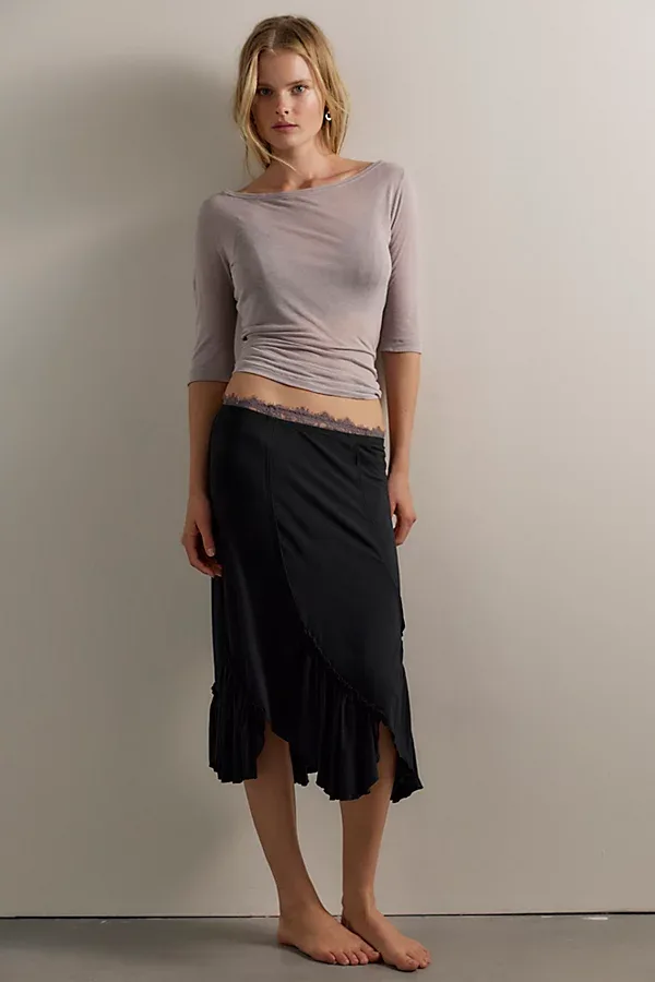 Sumiatun Midi Slip Skirt by Motel