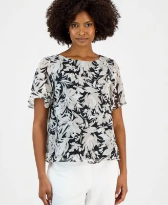 Printed Short Sleeve Top by Kasper