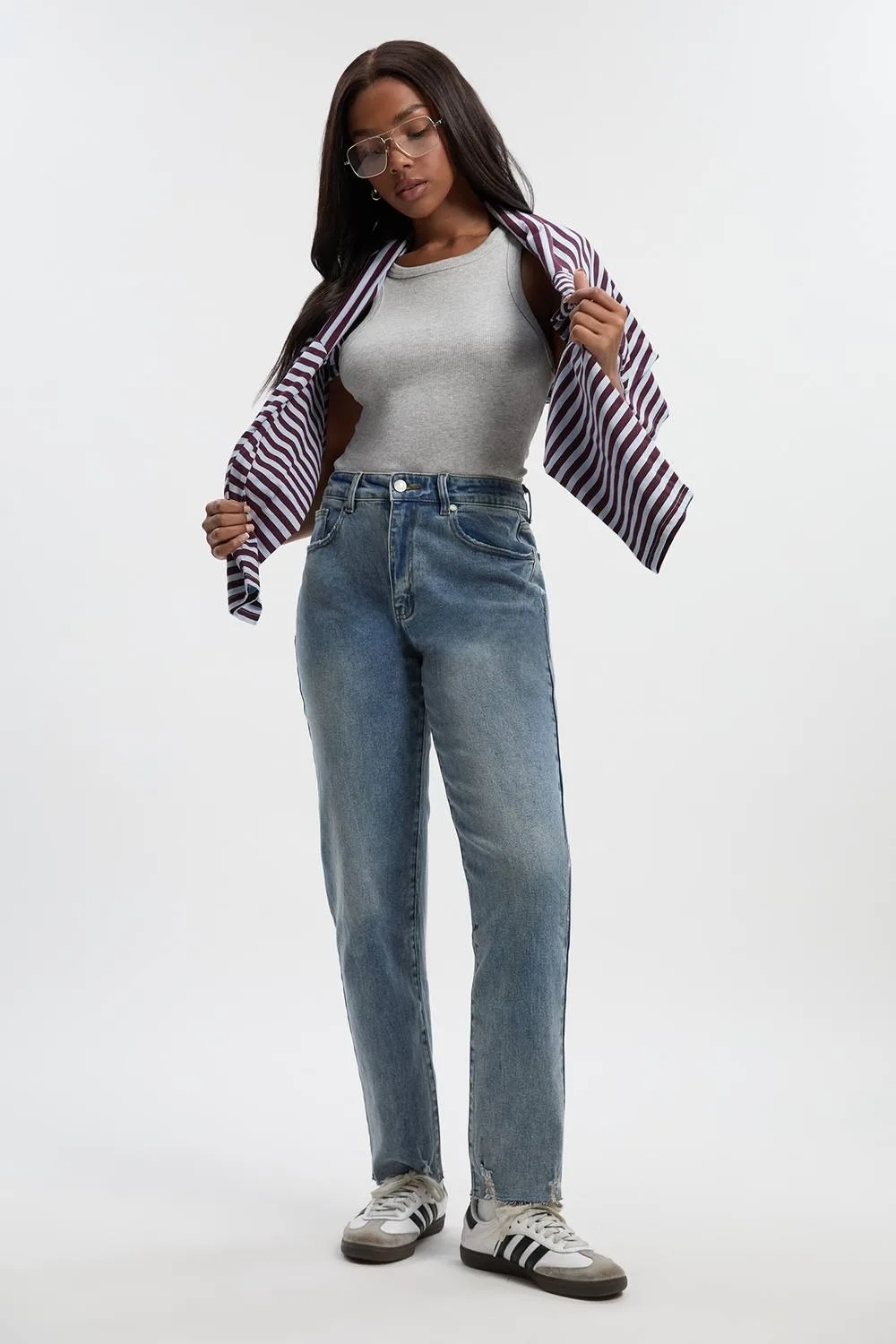 Basic High Waist Flared Jean by boohoo