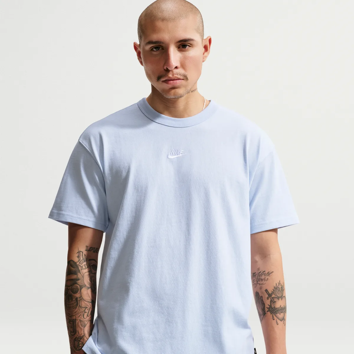Nike Sportswear Premium Essentials T-Shirt