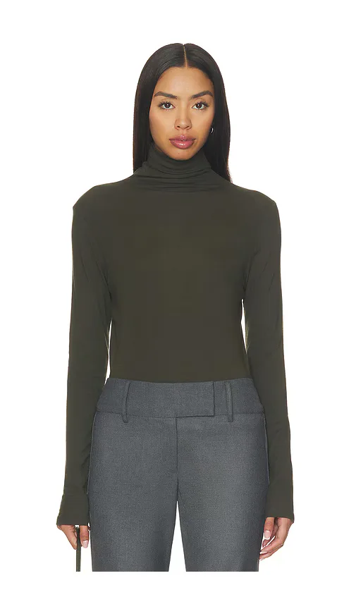 Essential Longsleeve Turtleneck