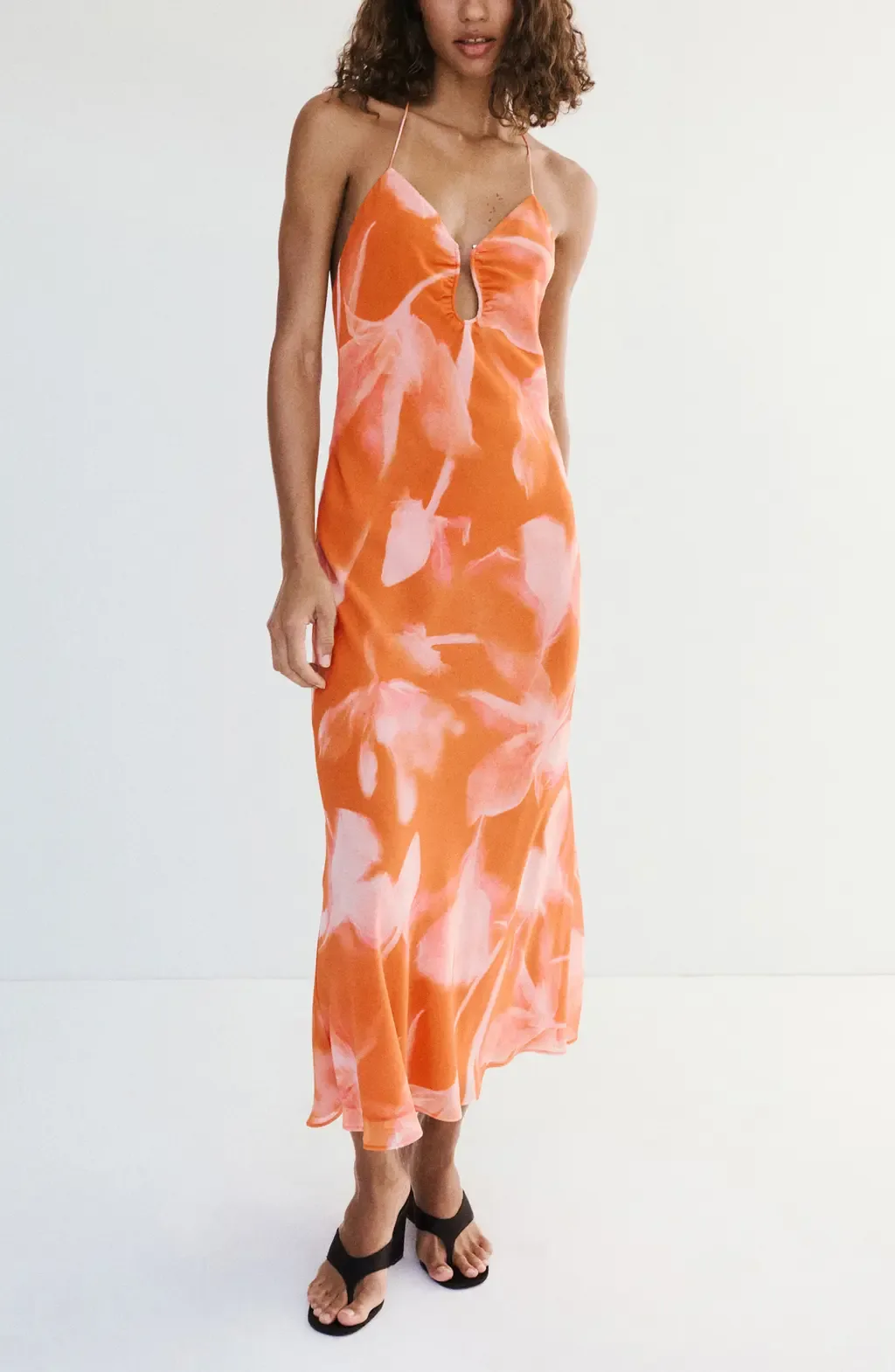 Floral Printed Flowy Dress by MANGO