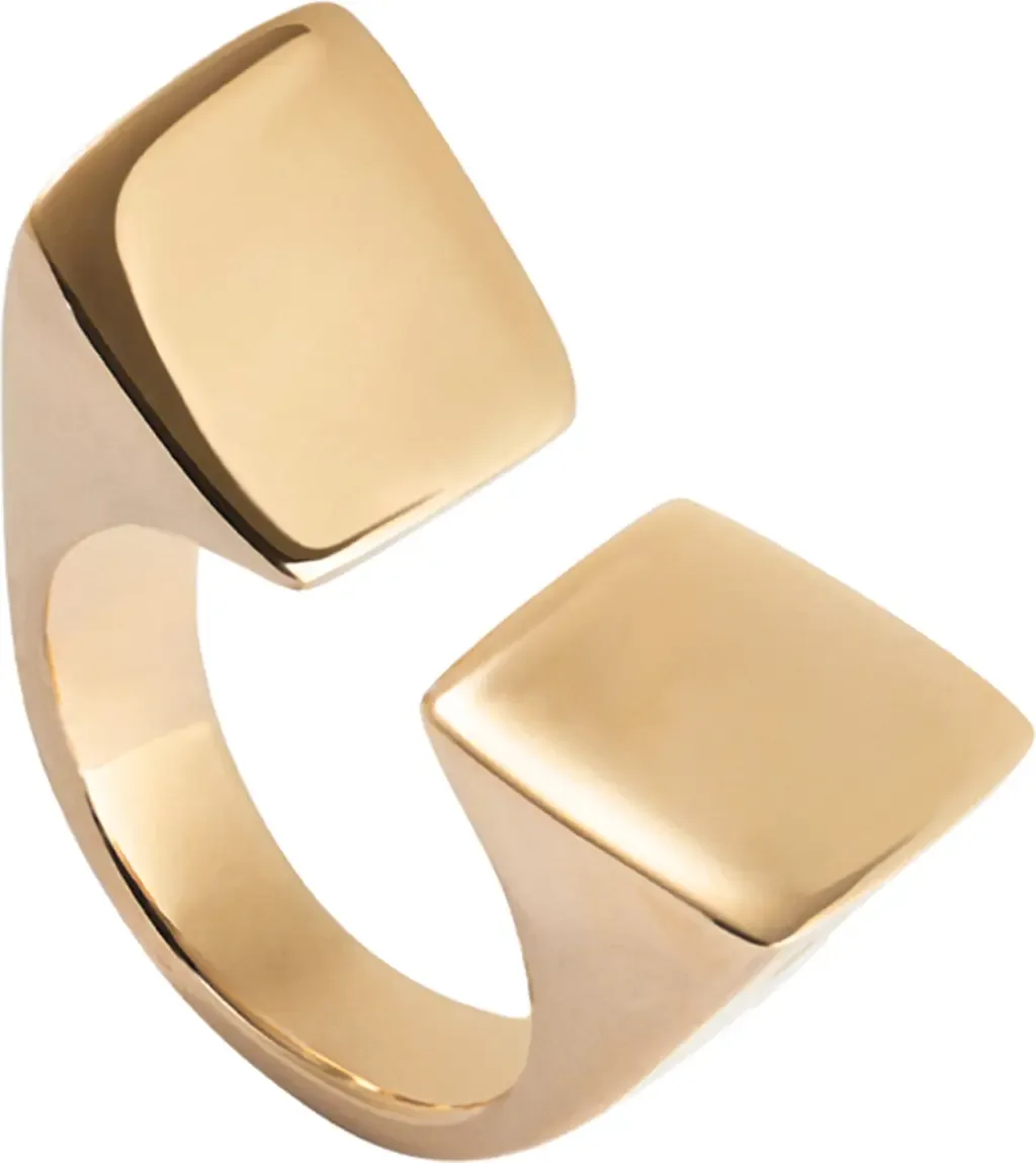 18K Gold-Plated Ring with Smooth Finish and Square Shape by UNODE50