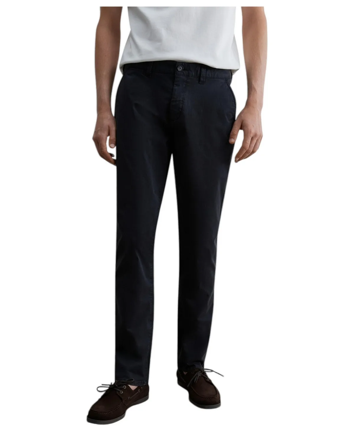 Casual Chino Pants by Scalpers