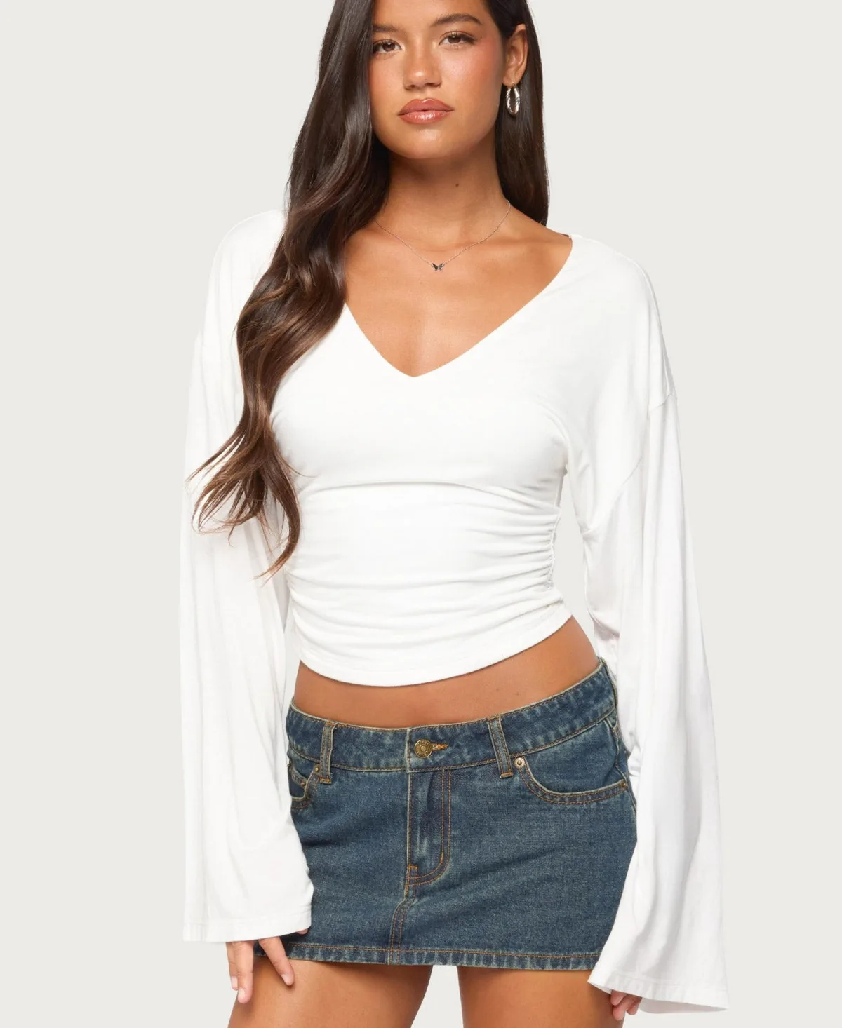 Bebe V-Neck Long-Sleeve Crop Top by Edikted