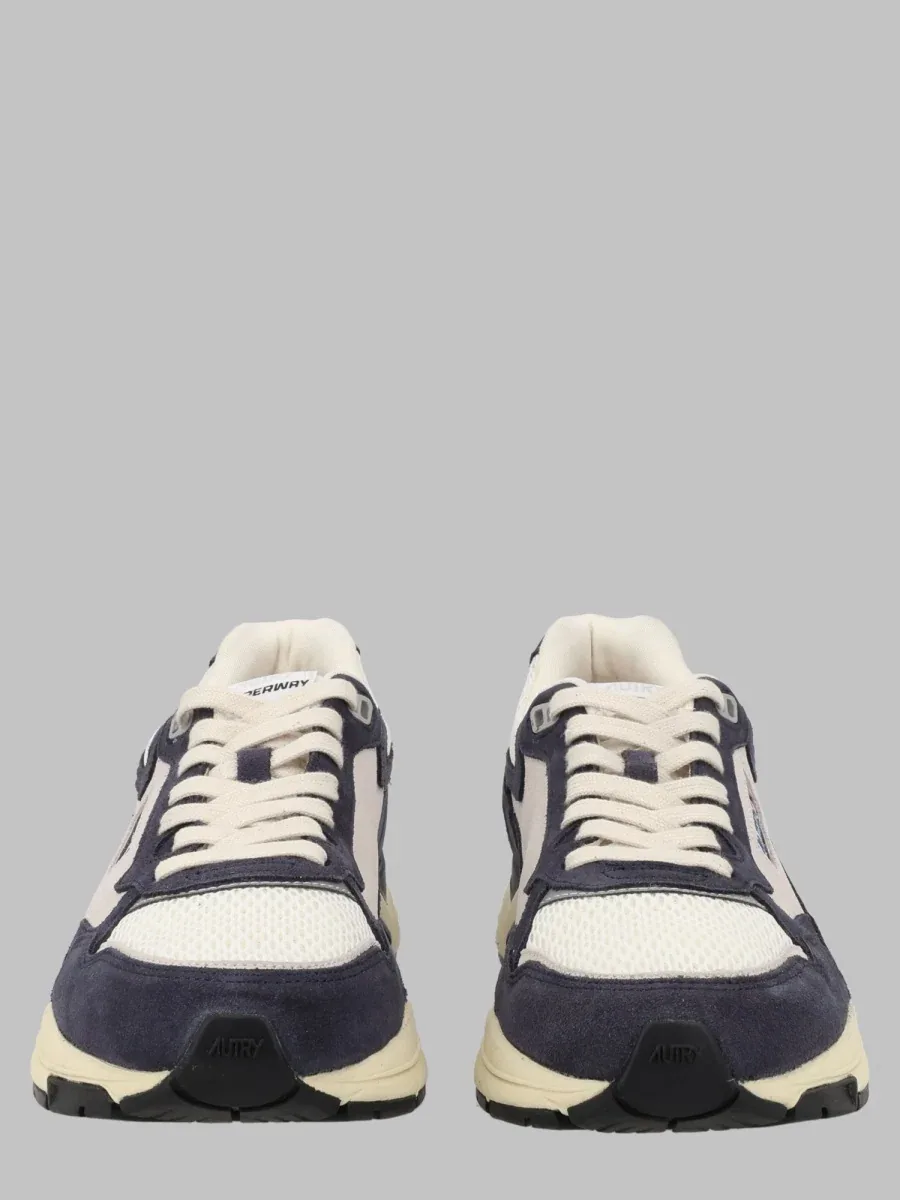 Hyperway Low Sneakers by Autry