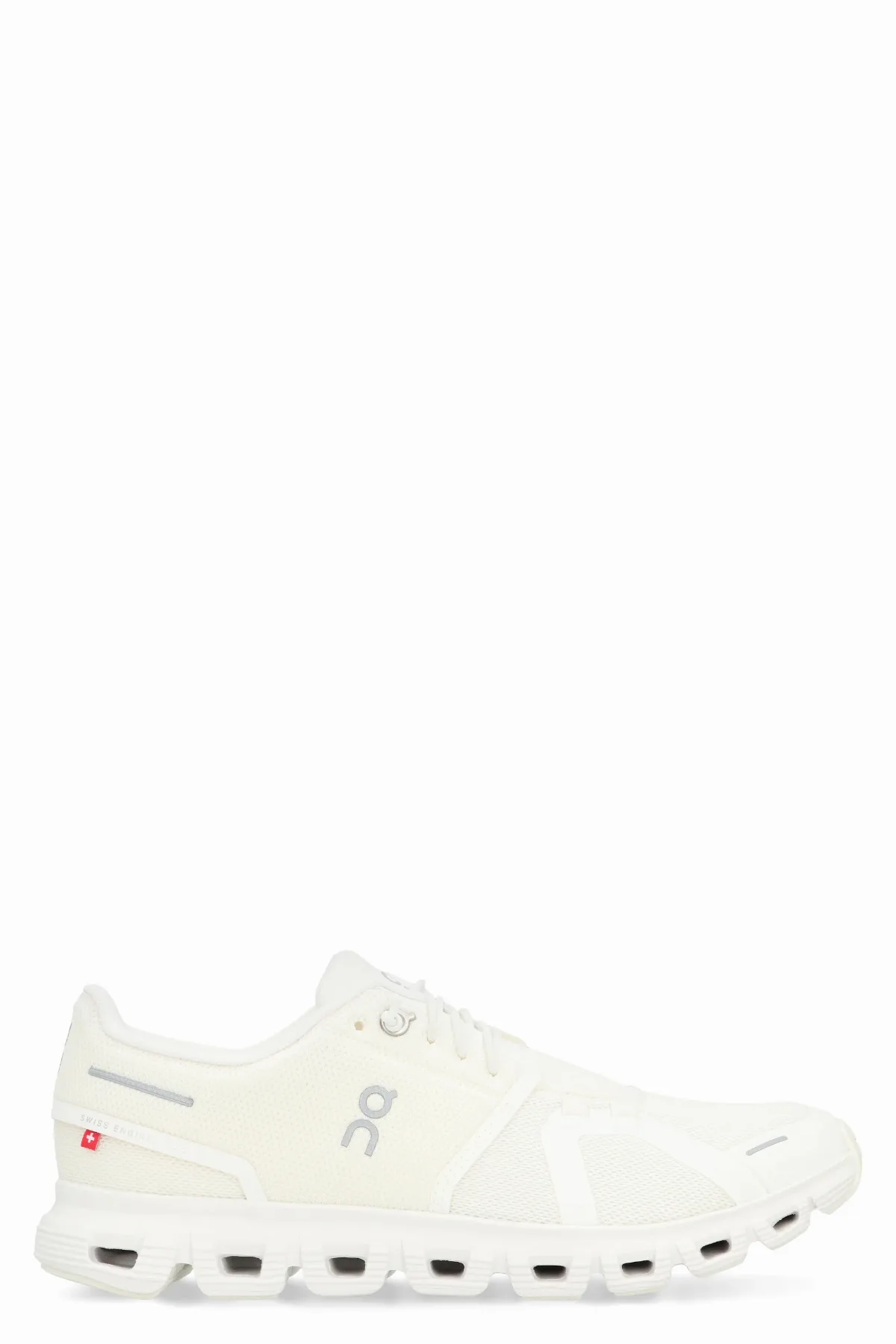Cloud 6 Sneaker by On
