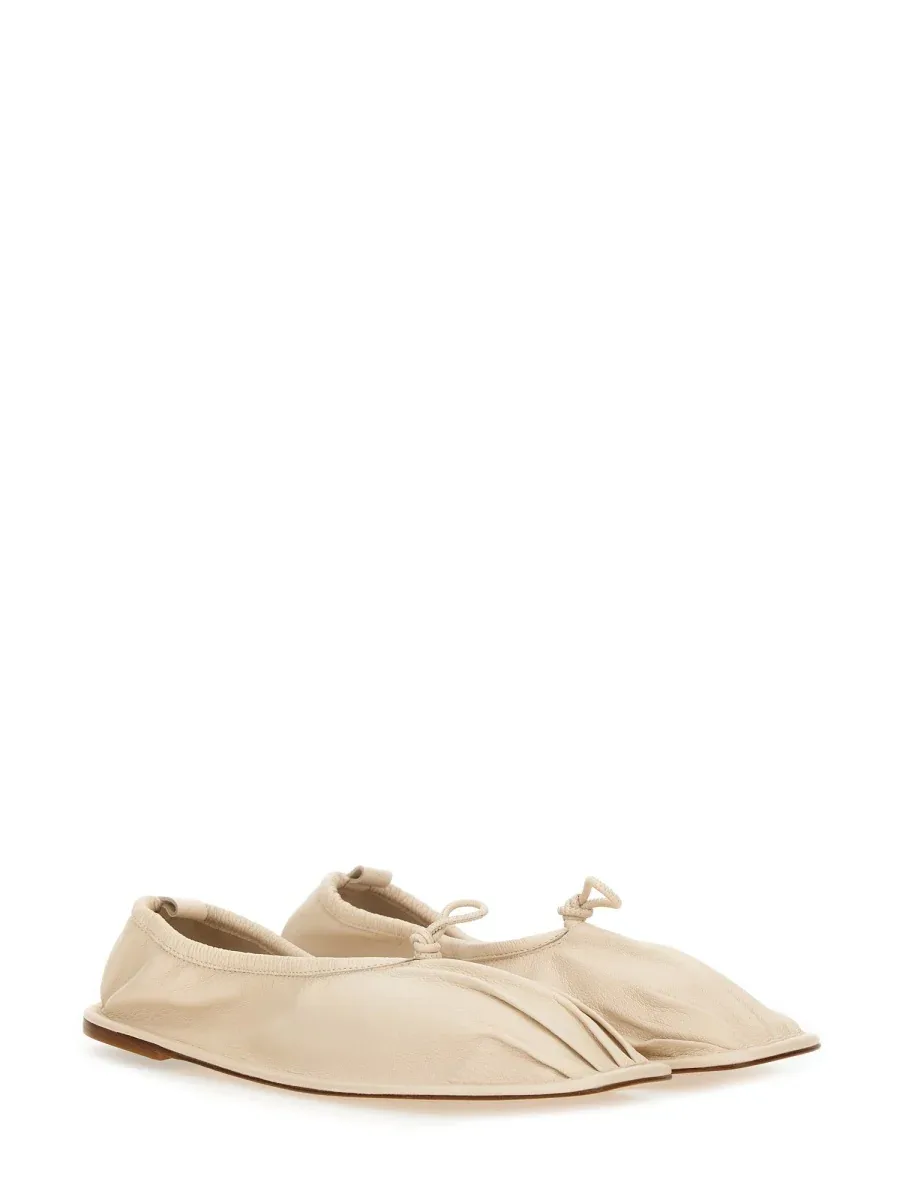 Dancer Puntero Flat by Hereu